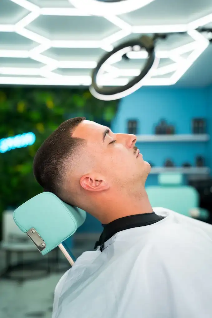 Coupe dégradé homme au barber shop LN Stvdio Quessoy 22120